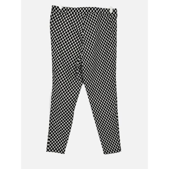 Rue 21 Plus Size Checkered Slim Fit Pants in Black/White Size 1X - Picture 5 of 10